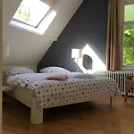 Het *